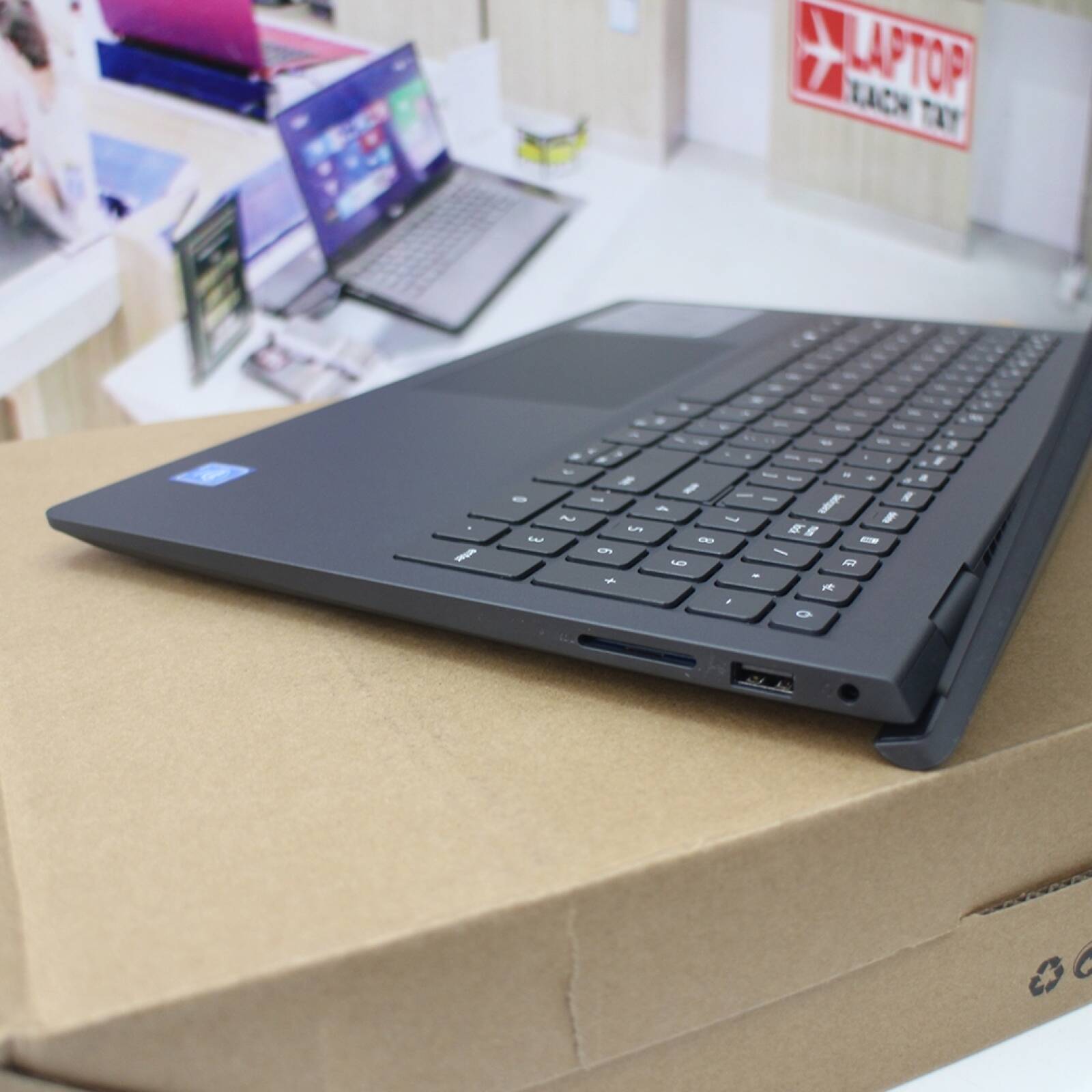 Dell Inspiron 15 3511