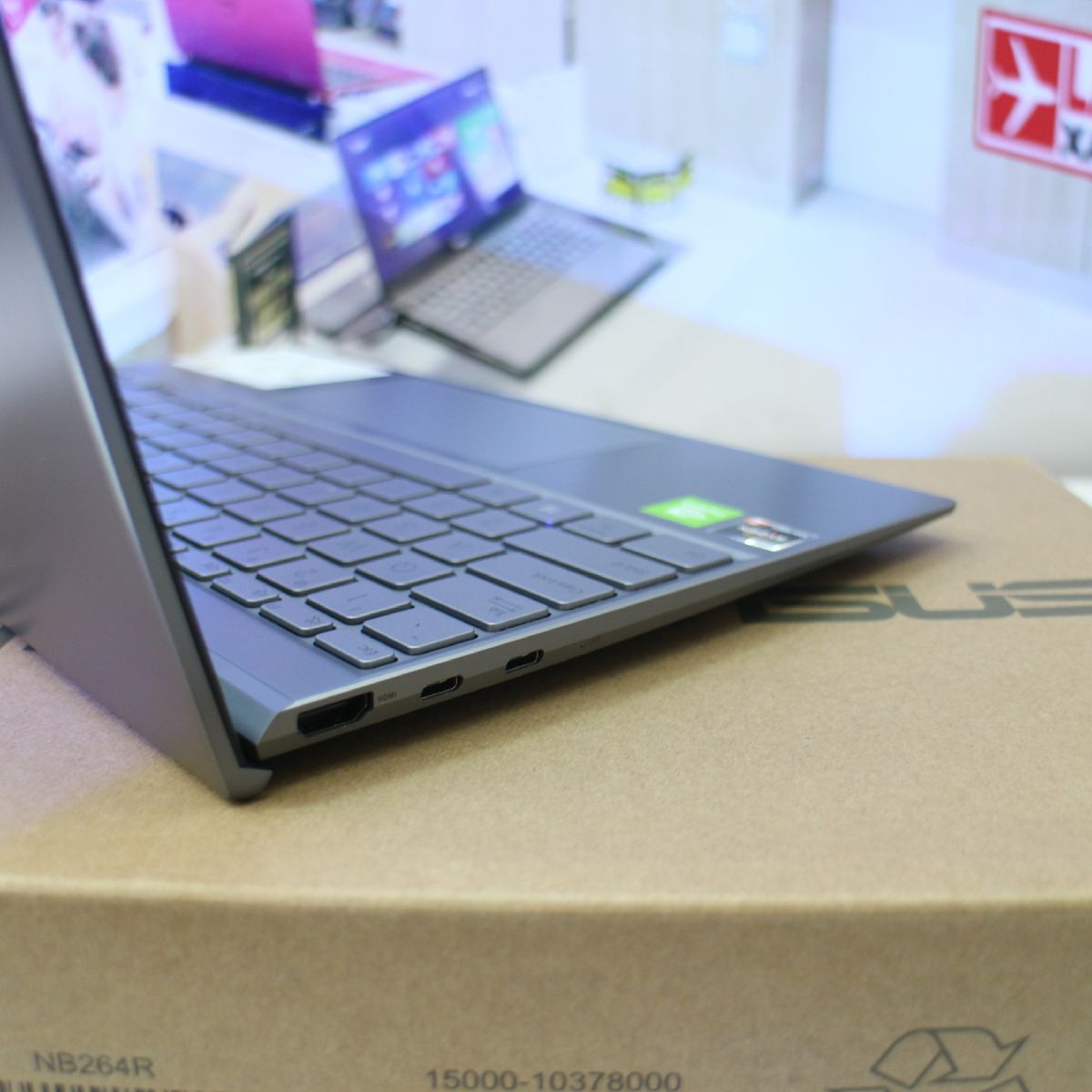 Asus ZenBook Q408UQ tại Laptopxachtayshop.com