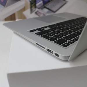 Macbook Air 13.3 inch 2015