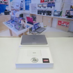 Apple Macbook Pro 13 inch 2020