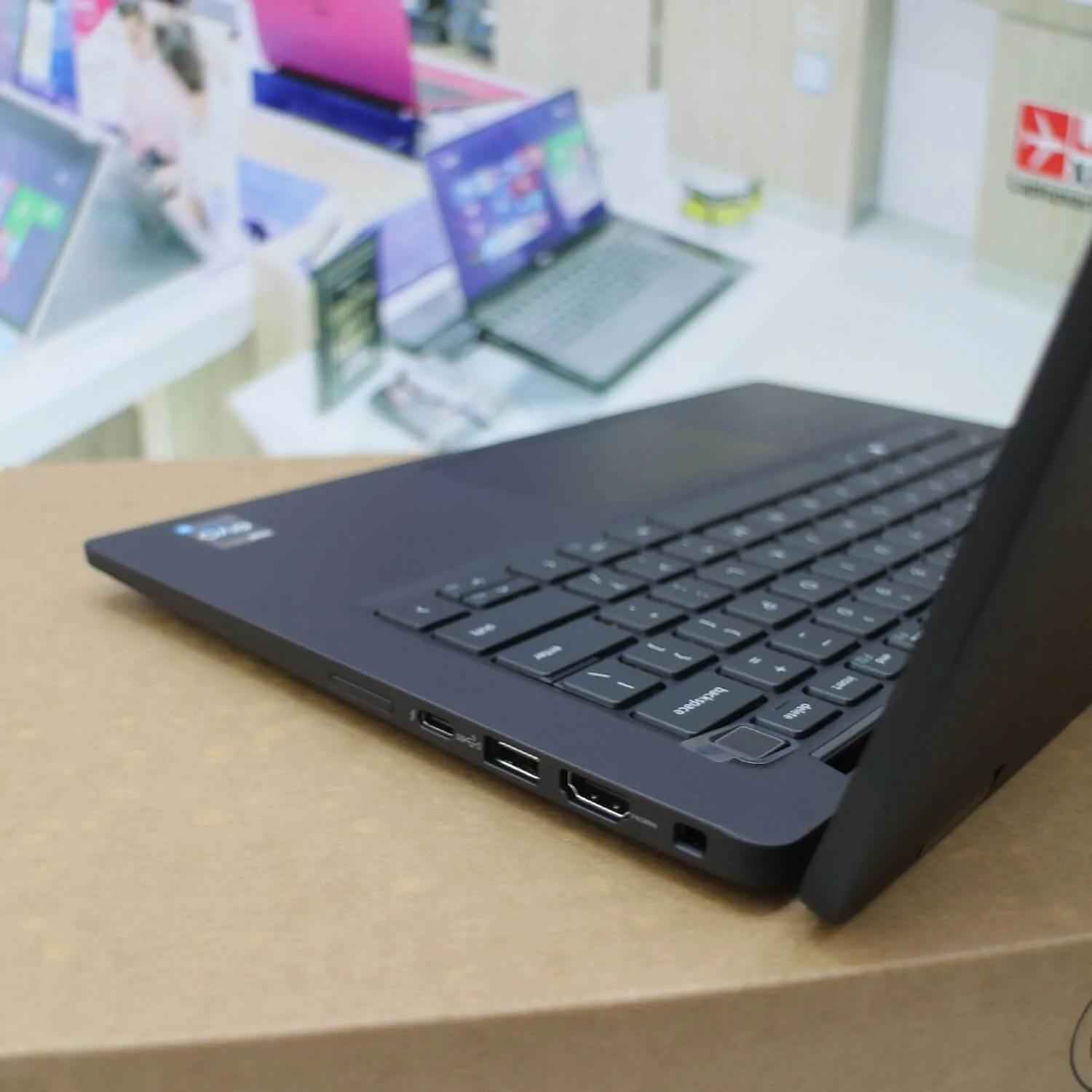 Dell Latitude 7430