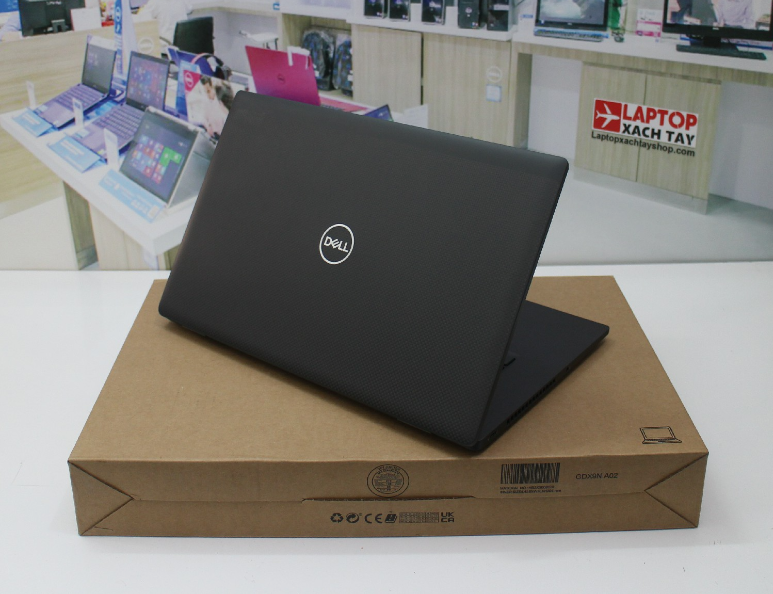 [Review] Đánh giá Laptop Dell Latitude 7530: Thiết kế phong cách với lớp vỏ vân carbon