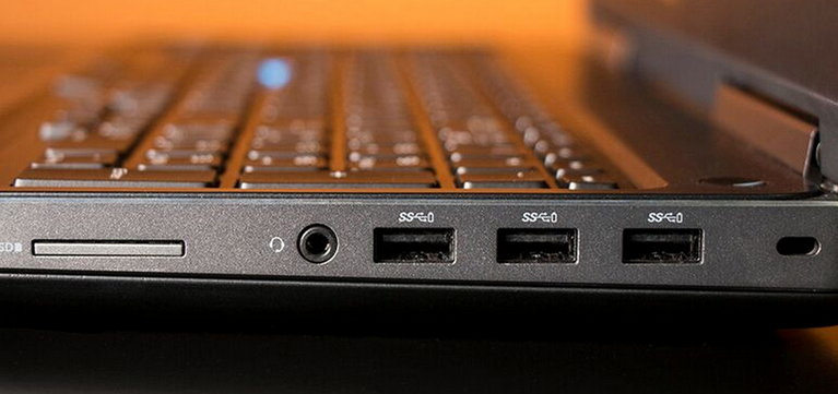 [Review] Đánh giá Laptop Dell Precision 7520: Dòng máy trạm mạnh mẽ!