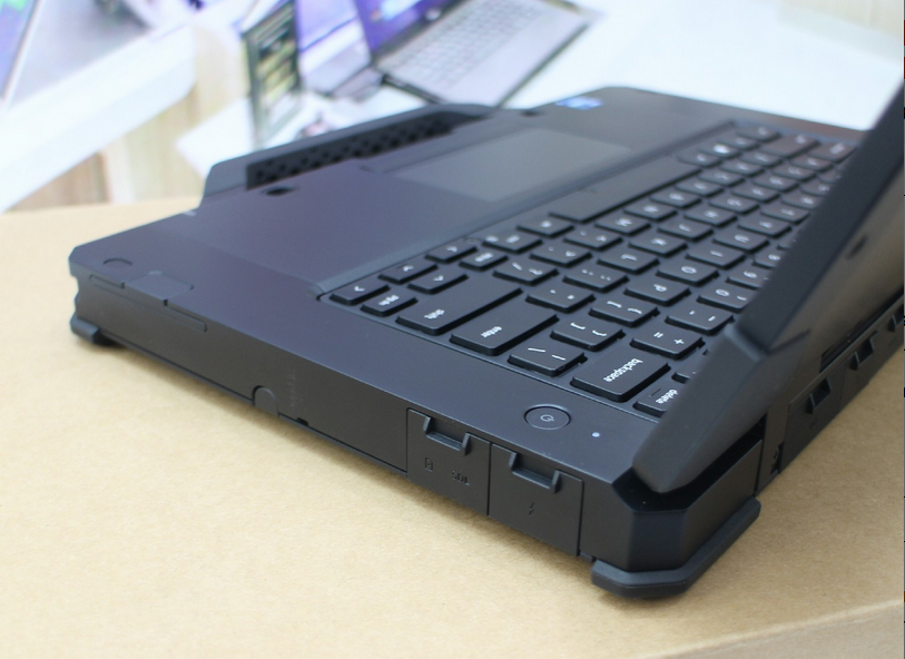 [Review] Đánh giá Laptop Dell Latitude 5430 Rugged: Laptop dành cho quân đội