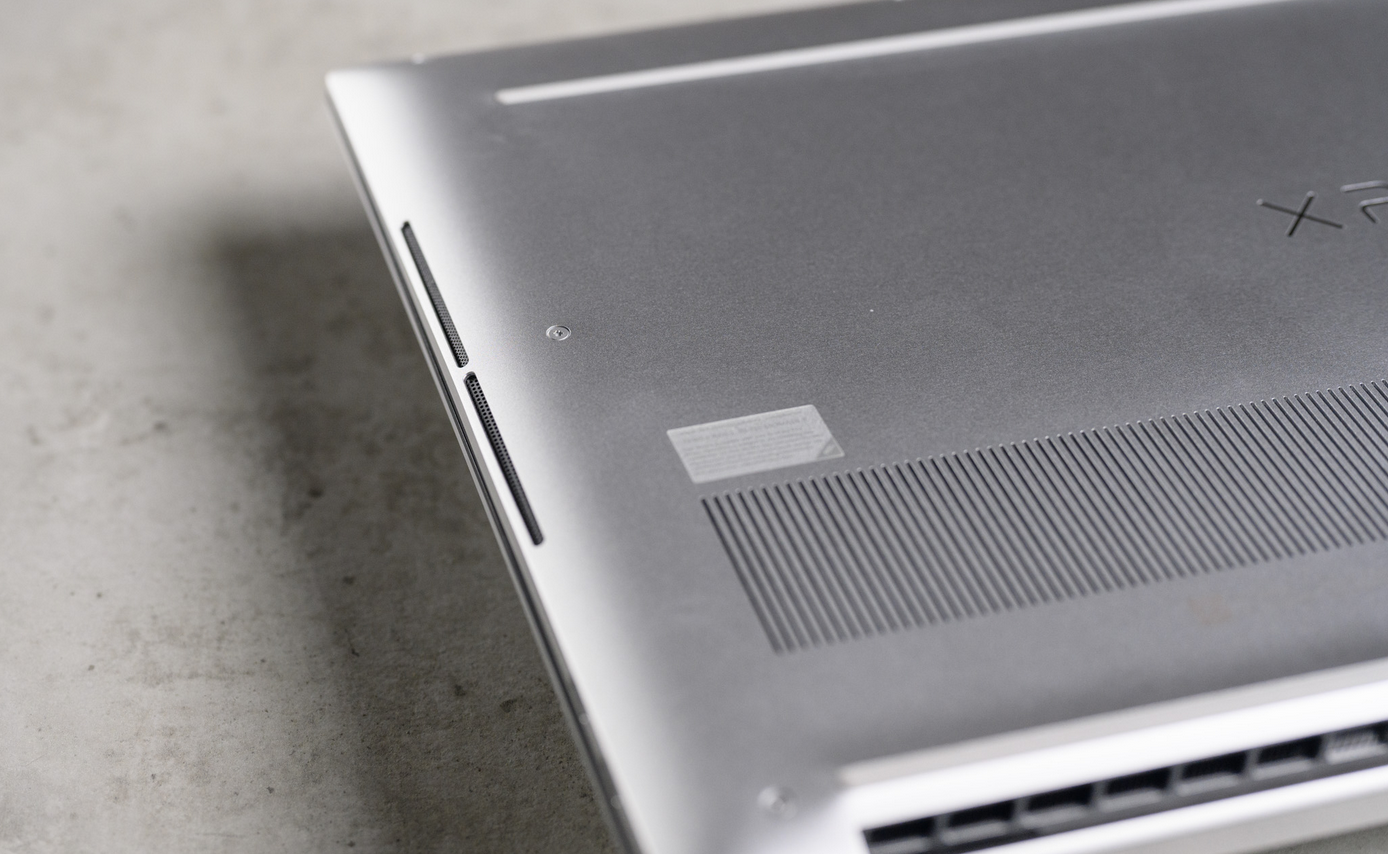 [Review] Đánh giá Laptop Dell XPS 9530: Lịch lãm sang trọng và mạnh mẽ!