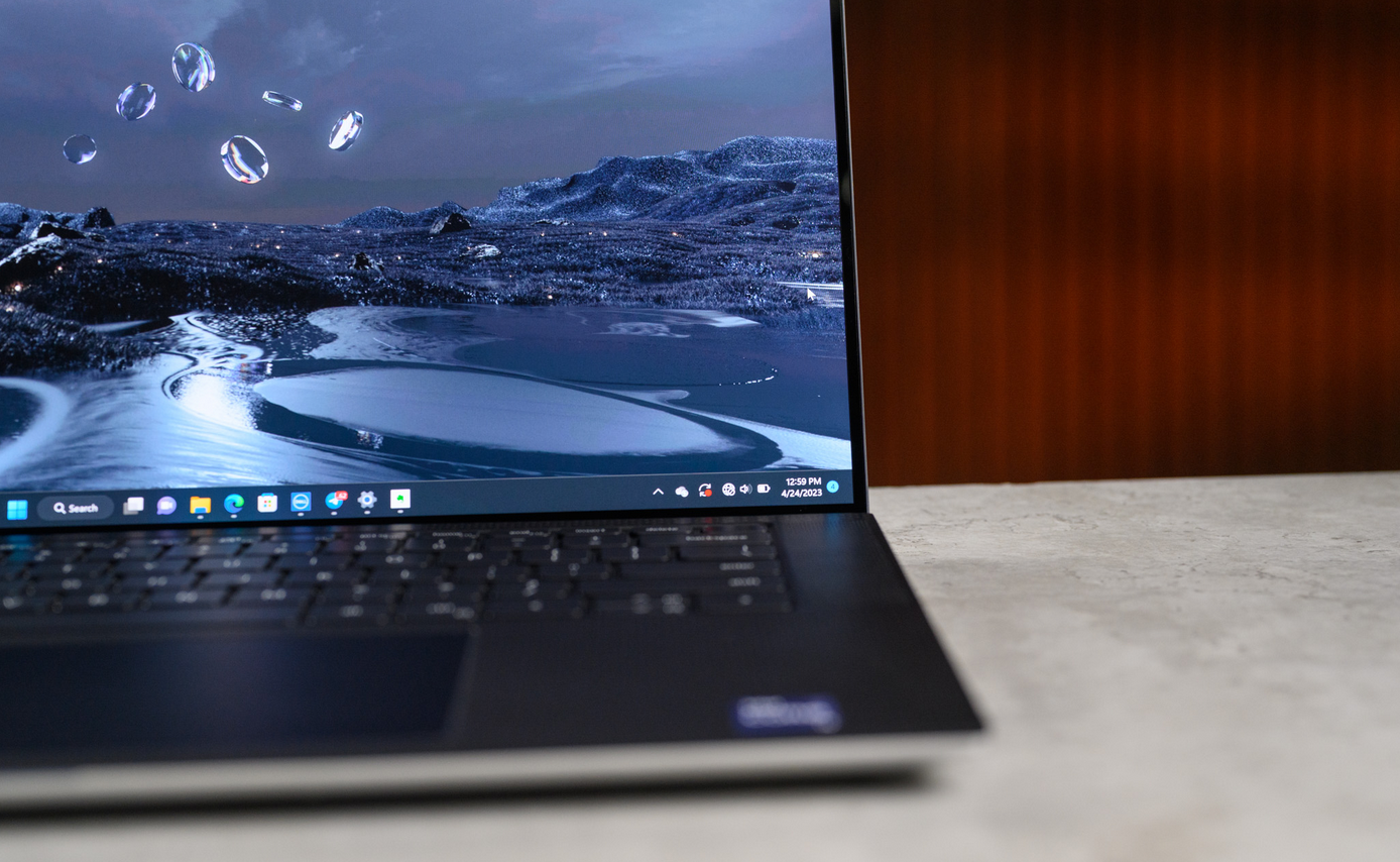 [Review] Đánh giá Laptop Dell XPS 9530: Lịch lãm sang trọng và mạnh mẽ!