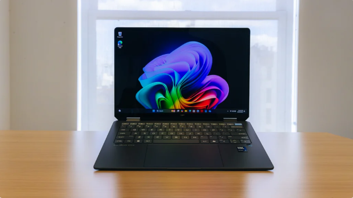 Đánh giá Laptop HP Omnibook Ultra Flip 14 : Laptop cảm ứng cao cấp siêu di động