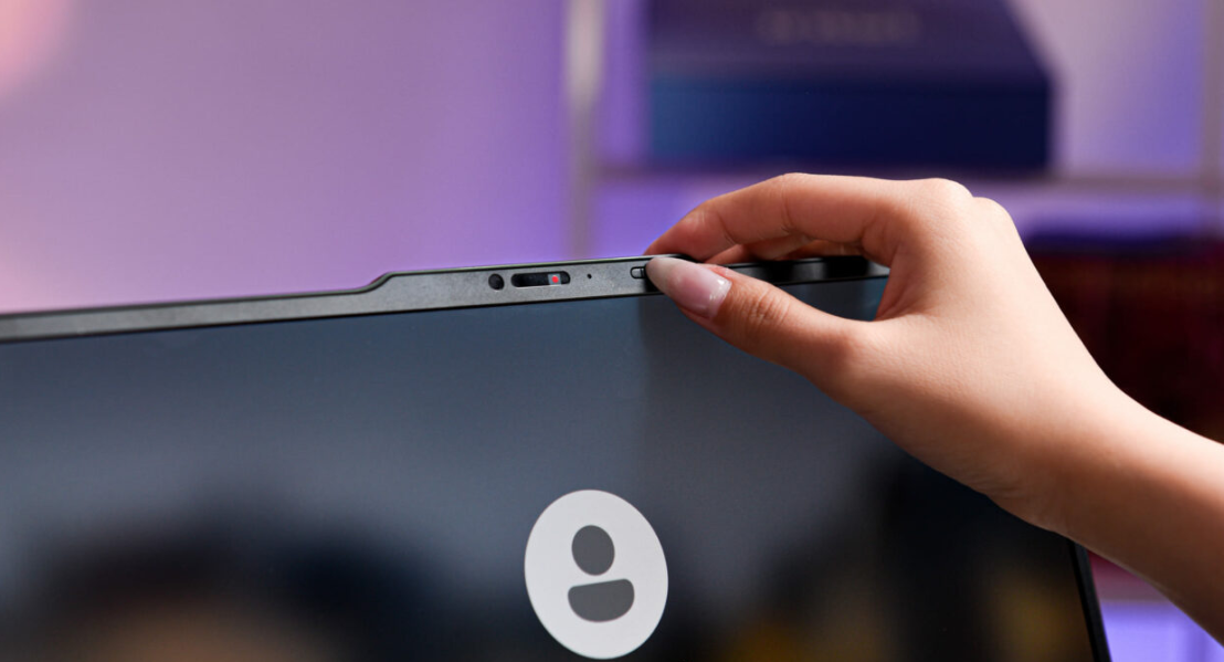 Đánh giá Laptop Lenovo ThinkPad X1 Carbon Gen 13 Aura Edition : Laptop cao cấp cho doanh nhân