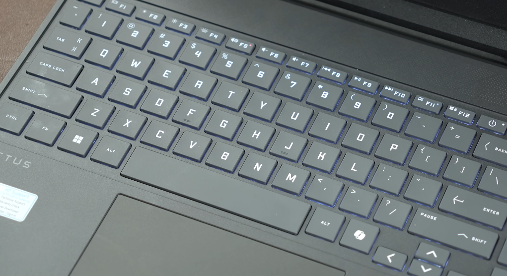 Đánh giá HP Gaming VICTUS 15 FA2732TX: "Chiến Thần" Đồ Họa & Code Cho Sinh Viên Kỹ Thuật