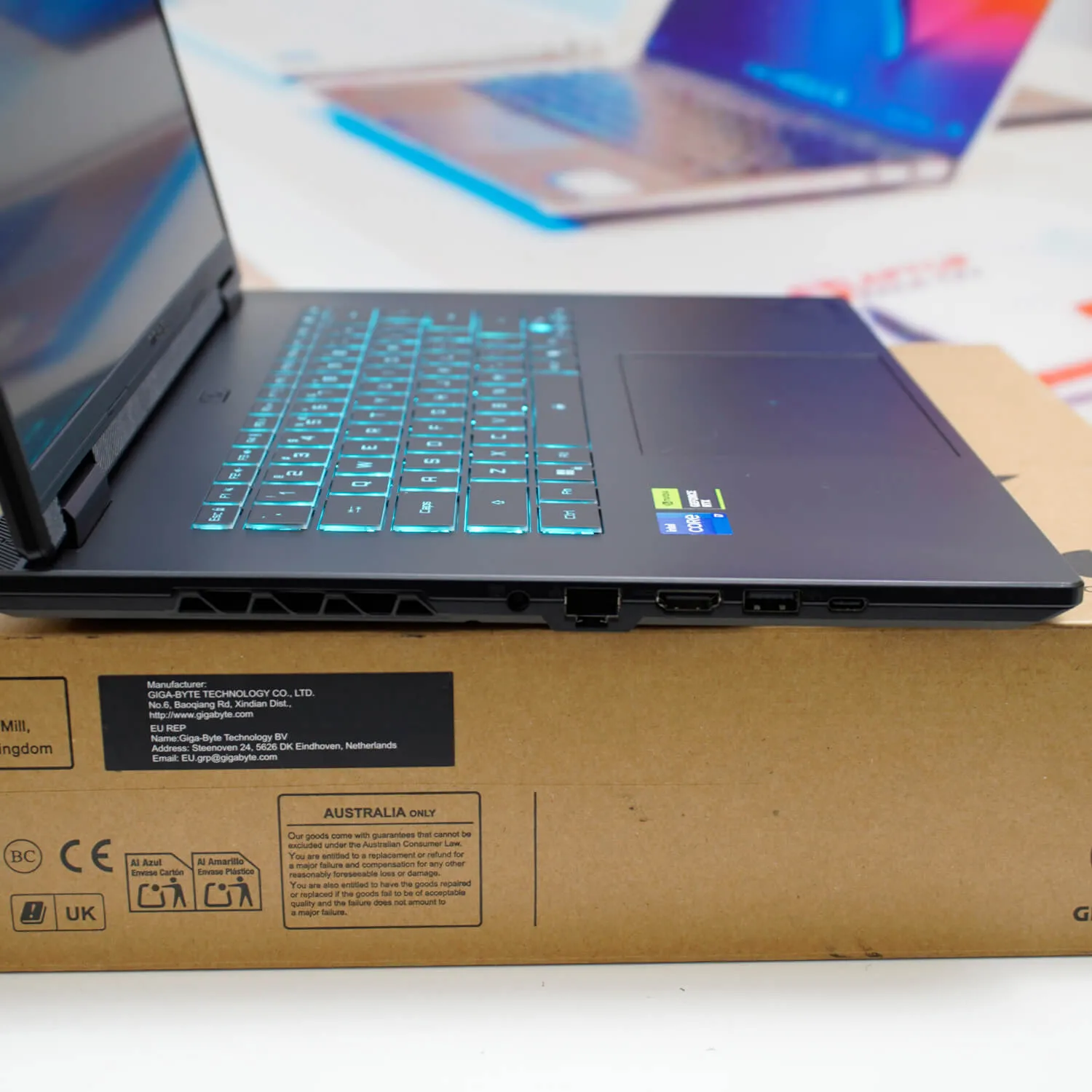 GIGABYTE Gaming A16 GA6H (6)