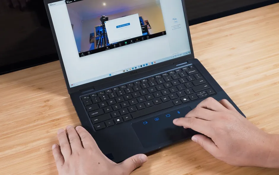 Đánh giá Laptop Dell Latitude 7350: Đẳng Cấp Laptop AI mỏng nhẹ siêu bền Cho Dân Văn Phòng