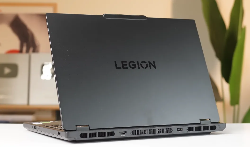 Đánh giá Laptop Lenovo Legion 5 15IRX10: "Quái Vật" Core i9 Và RTX 5070 - Đỉnh Cao Gaming & Đồ Họa 2026